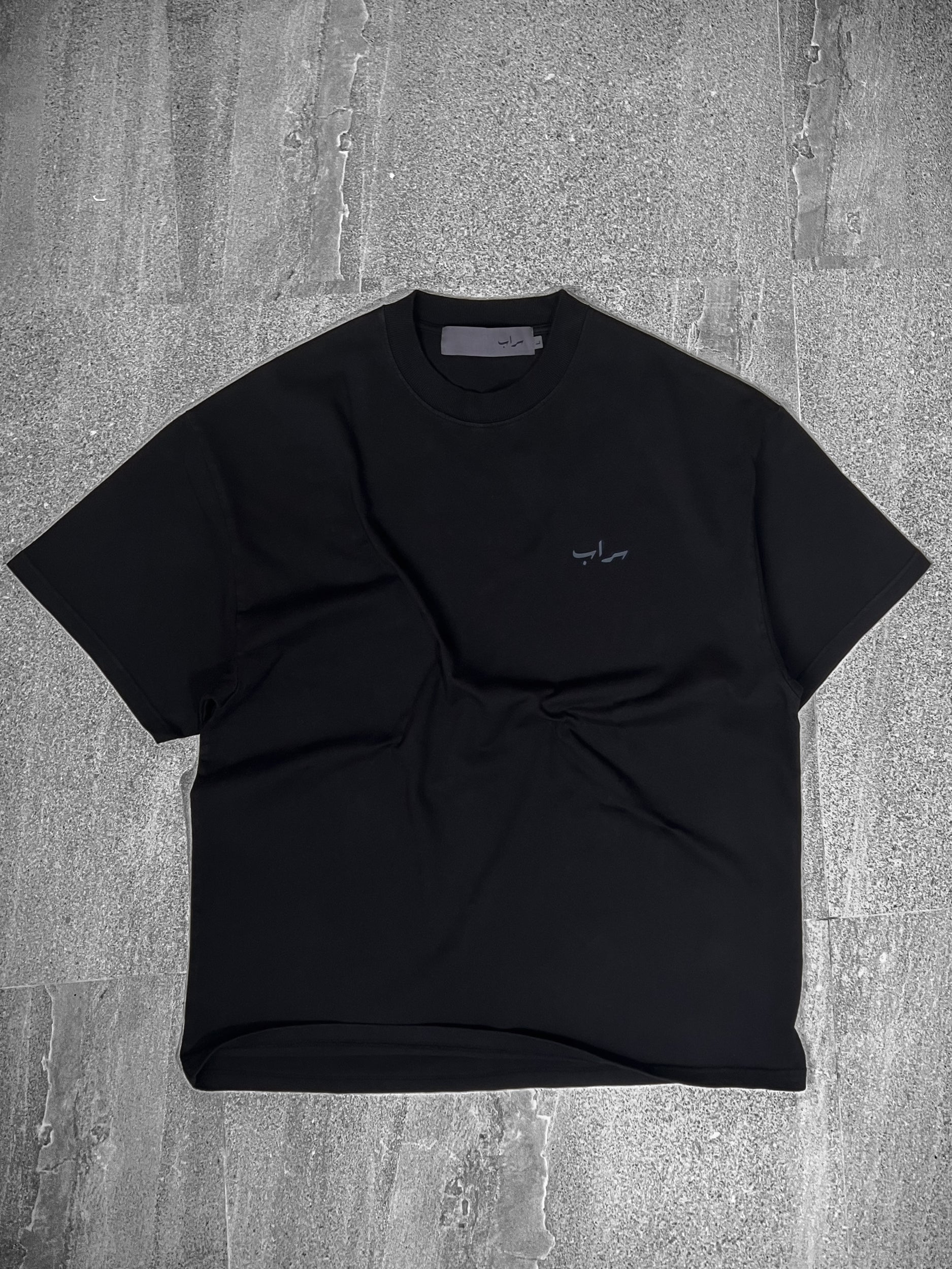 BLACK LOGO TEE